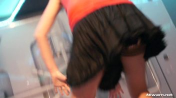 Moving To The Wetlook Groove Screencap 80 on www.sinx.com