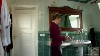 Lets put the EX in SEX Screencap 10 on www.sinx.com