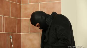 Enter The Men's Room At Your Own Risk Screencap 1 on www.sinx.com