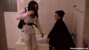 Wet Those White Tops Down! Screencap 57 on www.sinx.com