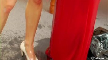 Sensual Oily Hair Play Screencap 77 on www.sinx.com