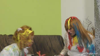 Catfighting Cuties Follow The Rainbow Screencap 56 on www.sinx.com