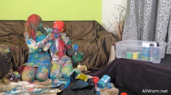 Catfighting Cuties Follow The Rainbow Screencap 78 on www.sinx.com