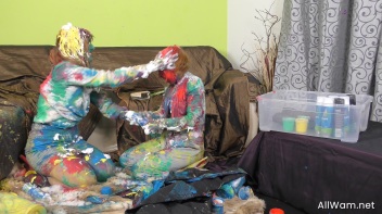 Catfighting Cuties Follow The Rainbow Screencap 82 on www.sinx.com