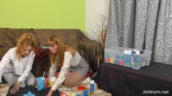 Catfighting Cuties Follow The Rainbow Screencap 27 on www.sinx.com