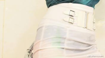 Gina's Wetlook Discipline Screencap 87 on www.sinx.com