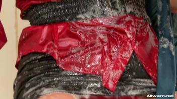 Gina's Wetlook Discipline Screencap 102 on www.sinx.com