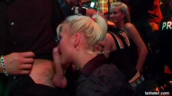 Eurobabe Olympics Part 1 - Cam 2 Screencap 114 on www.sinx.com