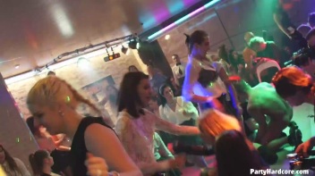 Party Hardcore Gone Crazy Vol. 33 Part 2 - Cam 2 Screencap 100 on www.sinx.com