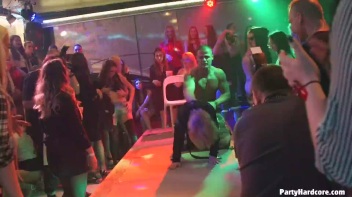 Party Hardcore Gone Crazy Vol. 33 Part 2 - Cam 2 Screencap 38 on www.sinx.com