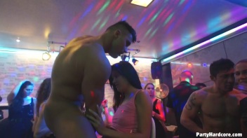 Party Hardcore Gone Crazy Vol. 32 Part 6 - Cam 3 Screencap 10 on www.sinx.com