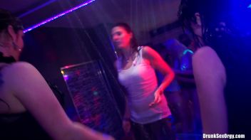International Summer Lovin' Part 4 - Shower Cam Screencap 54 on www.sinx.com
