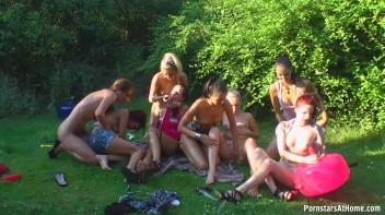 Oiled up Sluts Part Cam 2 Screencap 113 on www.sinx.com