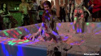 Eurobabes Going Mud Mad! Screencap 17 on www.sinx.com