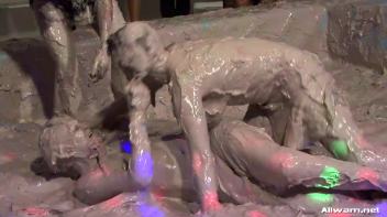 Eurobabes Going Mud Mad! Screencap 75 on www.sinx.com