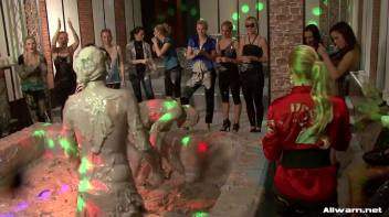 Eurobabes Going Mud Mad! Screencap 80 on www.sinx.com