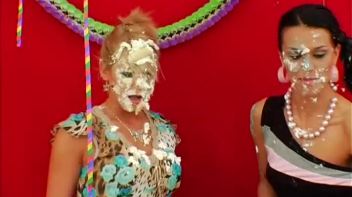 Cream and Fruit Pie Disaster! Screencap 18 on www.sinx.com