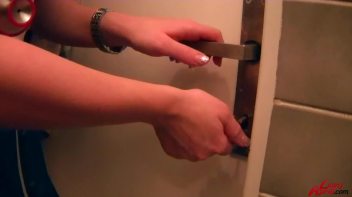 Always In Good Hands With Nurse Leony Screencap 33 on www.sinx.com