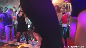 Party Hardcore Gone Crazy Vol. 35 Part 7 - Cam 1 Screencap 12 on www.sinx.com