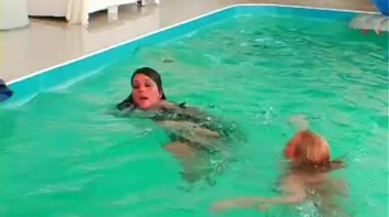 Play Fighting Turns Serious In The Pool Screencap 52 on www.sinx.com