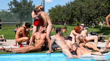 The Bi Reception Part 2 Screencap 67 on www.sinx.com