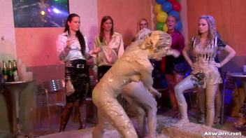Eurobabe Battle Turns Up The Heat Screencap 65 on www.sinx.com