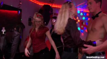 Valentine's Day Vaginas Part 4 - Cam 4 Screencap 43 on www.sinx.com