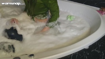 Dolled Up For Bath Time! Screencap 63 on www.sinx.com