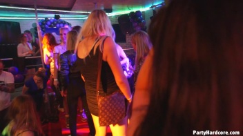 Party Hardcore Gone Crazy Vol. 38 Part 8 - Cam 1 Screencap 75 on www.sinx.com