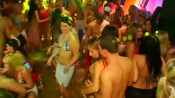 Bay Crotch Part 1 - Cam 1 Screencap 91 on www.sinx.com