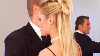 Jump On In and Join the Debauchery! Screencap 5 on www.sinx.com