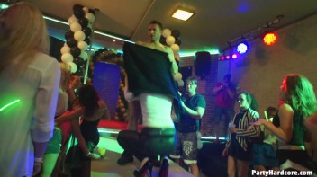 Party Hardcore Gone Crazy Vol. 37 Part 4 - Cam 3 Screencap 85 on www.sinx.com