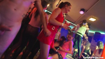 Party Hardcore Gone Crazy Vol. 37 Part 4 - Cam 3 Screencap 70 on www.sinx.com