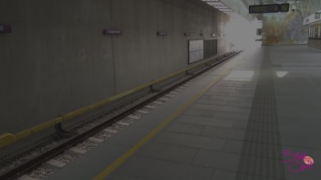 Mit vollgespritzem Gesicht zur U - Bahn Screencap 50 on www.sinx.com