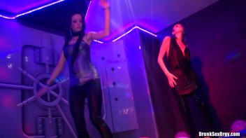 International Summer Lovin' Part 3 - Shower Cam Screencap 12 on www.sinx.com