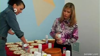 These Chicks Love To Fight Screencap 3 on www.sinx.com