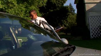 A Nice Surprise... Screencap 10 on www.sinx.com