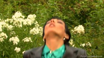 A Nice Surprise... Screencap 46 on www.sinx.com