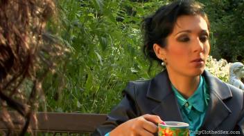 A Nice Surprise... Screencap 7 on www.sinx.com