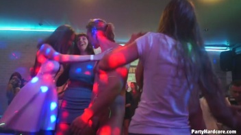 Party Hardcore Gone Crazy Vol. 29 Part 7 - Cam 1 Screencap 93 on www.sinx.com