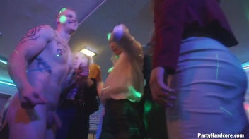 Party Hardcore Gone Crazy Vol. 29 Part 7 - Cam 1 Screencap 18 on www.sinx.com
