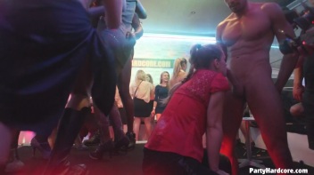 Party Hardcore Gone Crazy Vol. 29 Part 7 - Cam 1 Screencap 83 on www.sinx.com