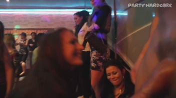 Party Hardcore Gone Crazy Vol. 27 Part 4 - Cam 3 Screencap 87 on www.sinx.com