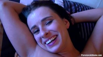 Fuck and Film This Amateur Slut Screencap 119 on www.sinx.com