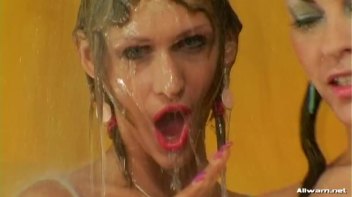 Wetlook Teasing and Playing Screencap 50 on www.sinx.com