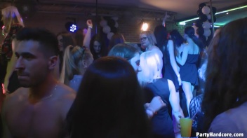 Party Hardcore Gone Crazy Vol. 37 Part 9 - Cam 4 Screencap 96 on www.sinx.com