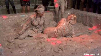 Bloused Babes In Brutal Battle Screencap 29 on www.sinx.com
