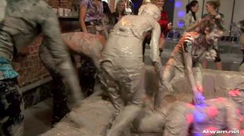Bloused Babes In Brutal Battle Screencap 66 on www.sinx.com