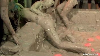 Bloused Babes In Brutal Battle Screencap 74 on www.sinx.com