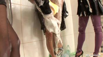 Kylie Joins The Wetlook Party Screencap 31 on www.sinx.com